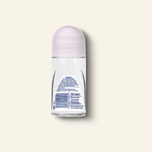 NIVEA Black & White Invisible Clear Anti-Perspirant Roll-On 50ml - Image 3