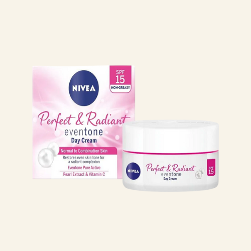 NIVEA Perfect & Radiant Even Tone Day Cream SPF 15, 50Ml - Image 2